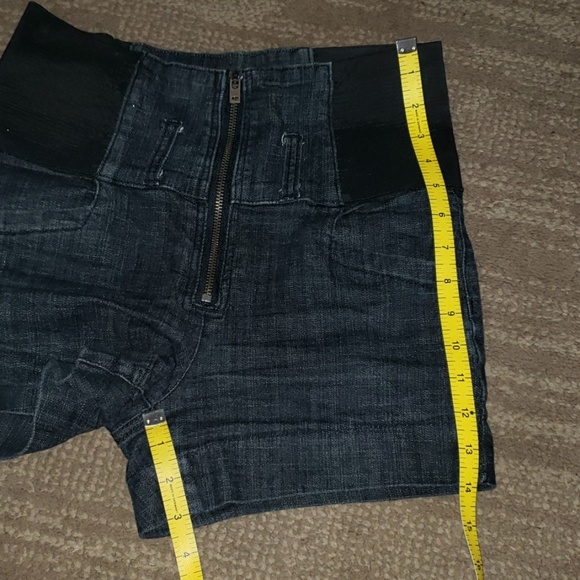 🎀 BOGO  free item- High waisted shorts - Picture 4 of 8